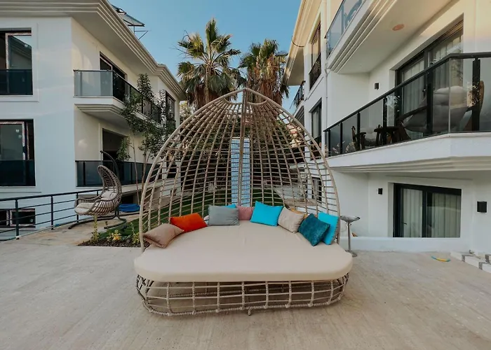 Marla Hotel