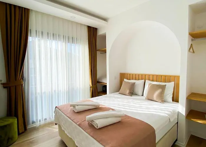 Marla Hotel