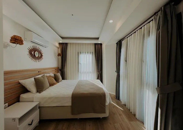 Marla Hotel